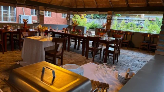 Primavera Kitchen + Cocktail Bar