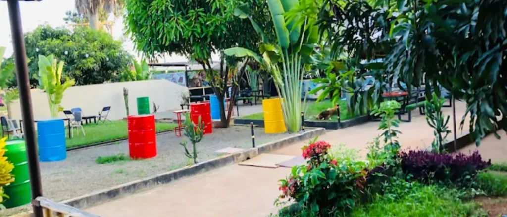 Zodongo Bar & Restaurant